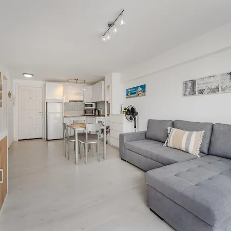 Apartamento Cristianos Mountain View